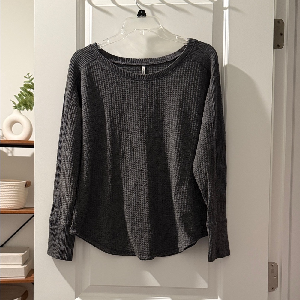 Mudd Dark Gray Waffle Knit Sweatshirt
